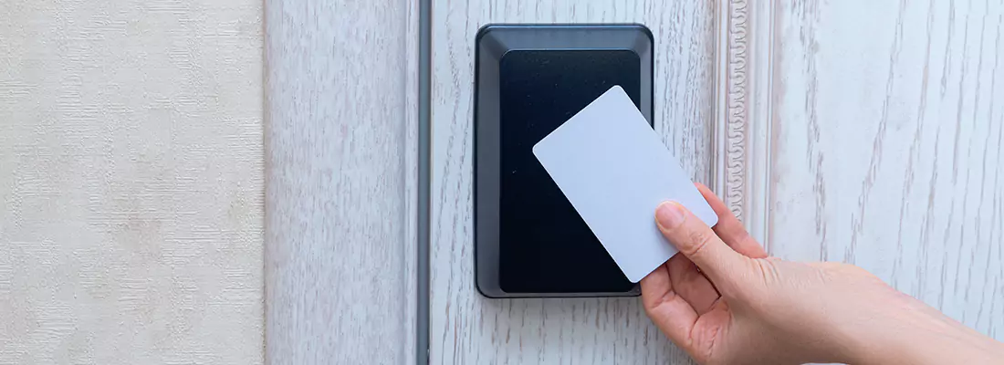 Custom Keycard Access System Configuration for Businesses in Pinewood, FL