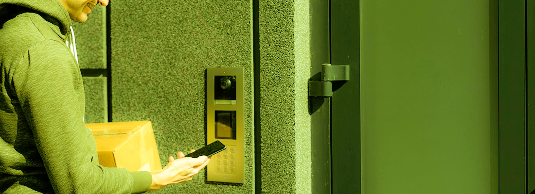 Keyless Entry Systems for Storefronts in Pinewood, FL